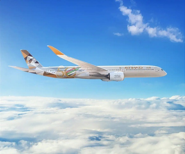 Is Etihad Airways leading the way in terms of sustainable aviation?