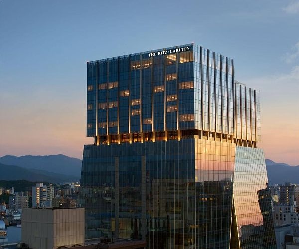 The Ritz-Carlton expands its presence in Japan with opening of The Ritz-Carlton, Fukuoka