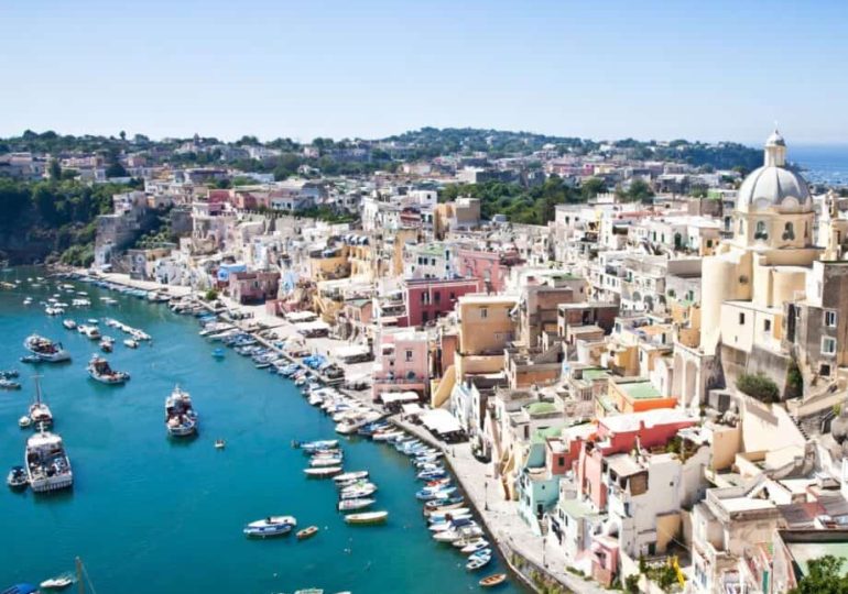 7 experiences only possible on an Amalfi Coast yacht charter